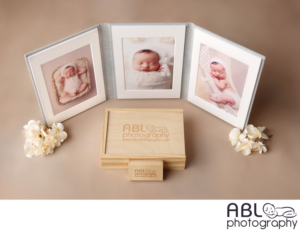 San Diego newborn photography, trifold and wooden box