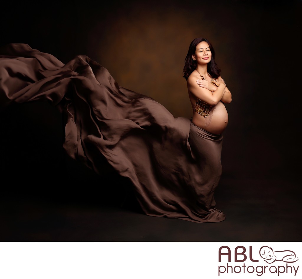 Maternity session San Diego dramatic maternity portrait