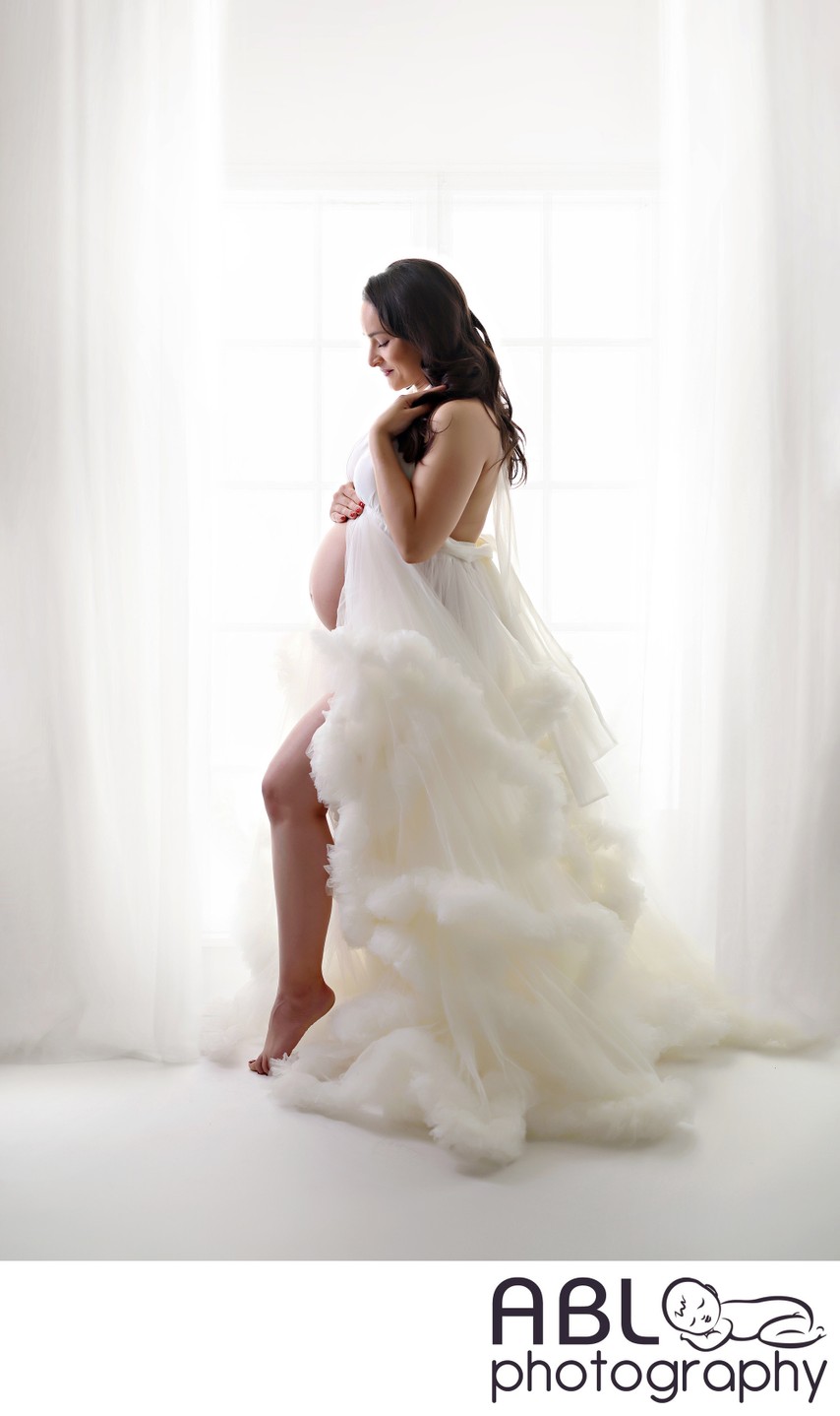 How Much Do Maternity Photos Cost?