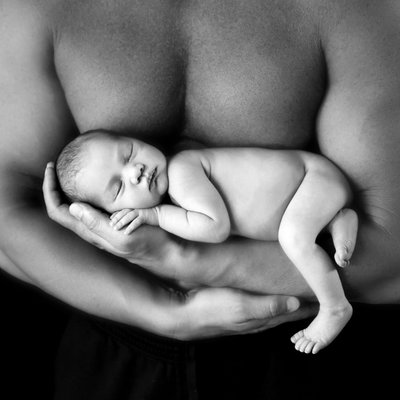 San Diego family photographer fatherly love black & white