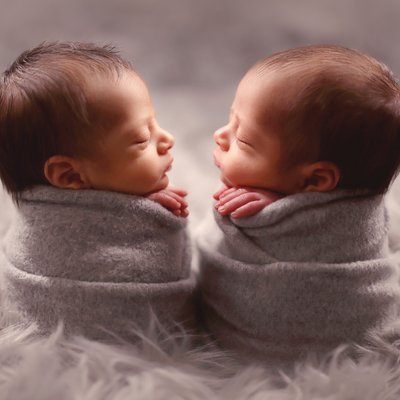Kearny Mesa newborn twins photographer in San Diego, CA