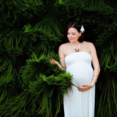 Nature inspired maternity photos