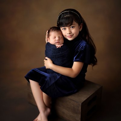 San Diego baby photographer, newborn sibling photos