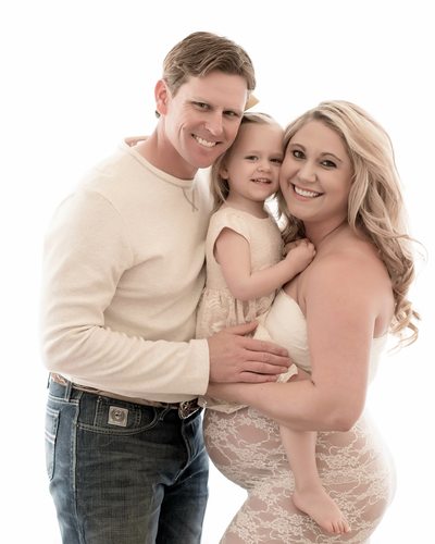 Family photography for pregnancy in Arlington texas