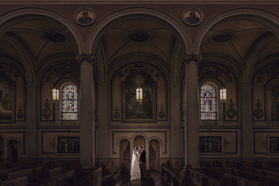 creative and artistic Toronto wedding photography