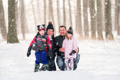 family portraits in the snow