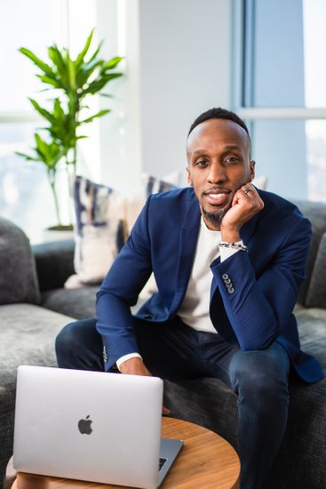 toronto real estate agent lifestyle photo