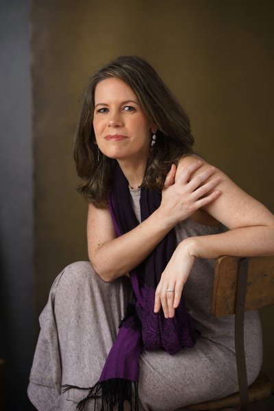 Writer Amy Argetsinger Author Photo