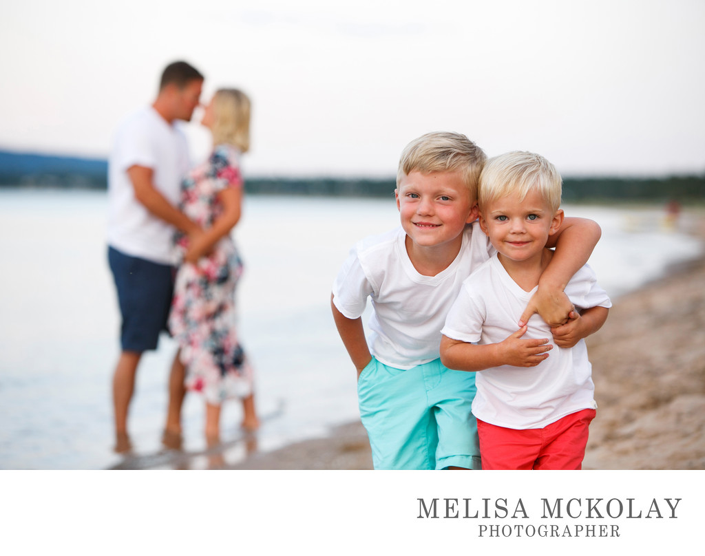Photobomb | Family Portait Photography | Lake Michigan