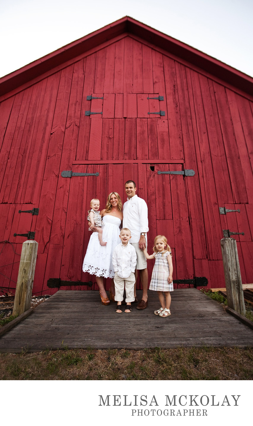 Big Red Barn | Family Portrait | Leelanau County