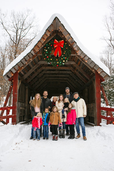 Merry Christmas | Holiday Family Portrait | Northern MI