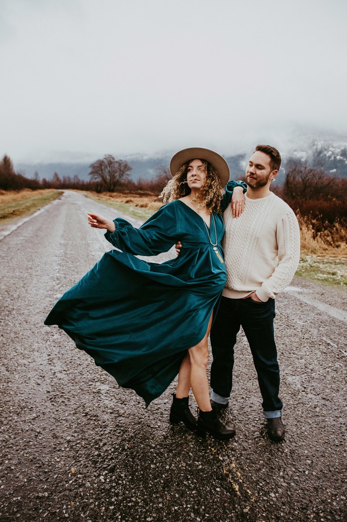 Pitt Lake Maternity Photographer 