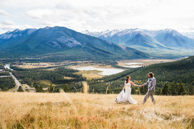 Wedding Photos at Tunnel Mountain Reservoir in Banff