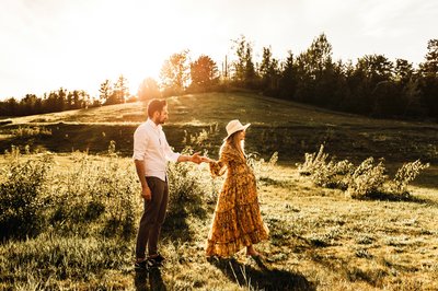 Sunset Maternity Session Photos