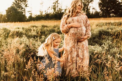 Langley Maternity Photos in the Field