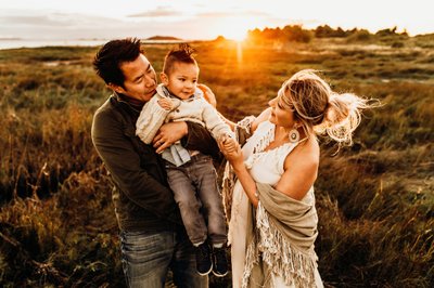 Family Maternity Session at Mud Bay Park, Surrey