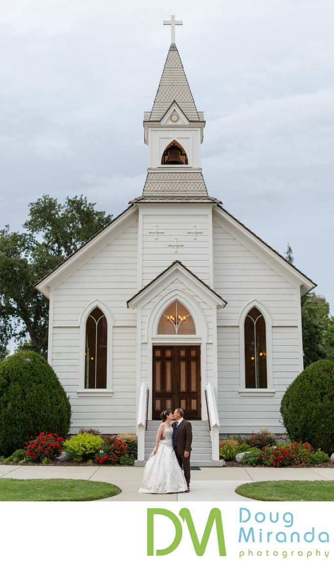 Old St Mary's Chapel Rocklin Wedding Photos