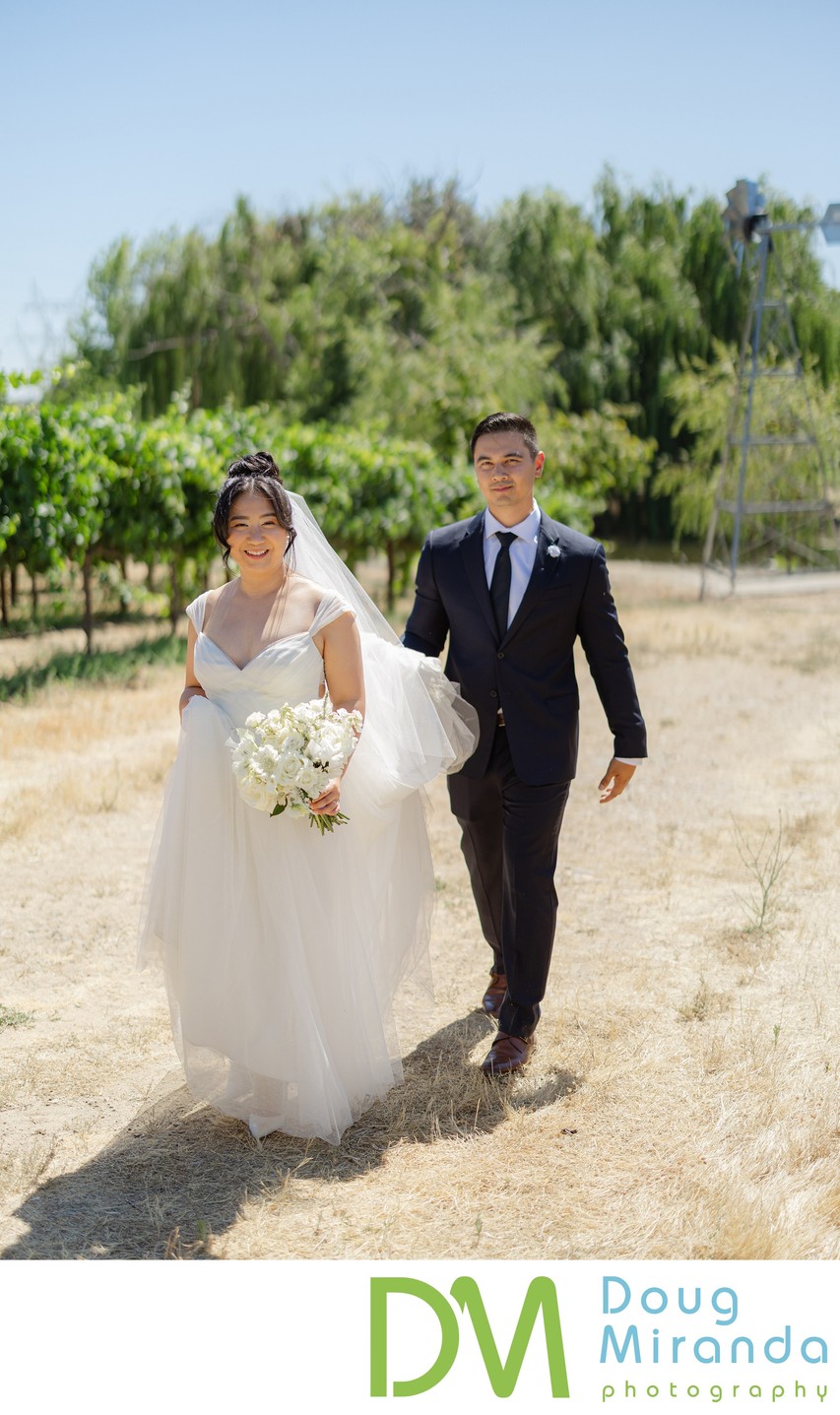Wolfe Heights Estates Wedding Photographer