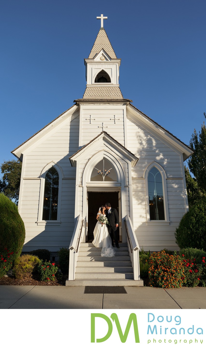 Old St. Mary’s Chapel Wedding Photographer