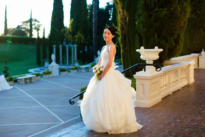 Bridal Portait Photos at Grand Island Mansion