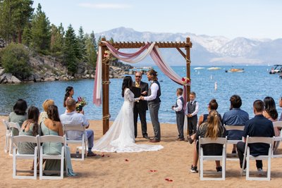 Round Hill Pines Beach Wedding Ceremony Photography