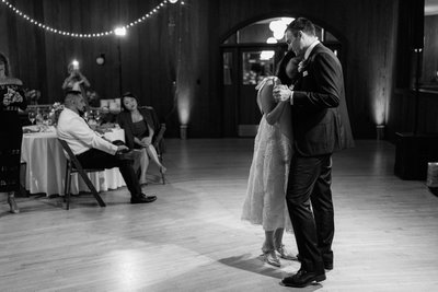 Villa Chanticleer Wedding First Dance