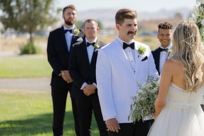 Suisun Valley Inn Groom Ceremony Photo