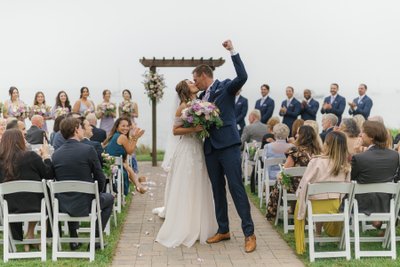 Mavericks House Ceremony Kiss 