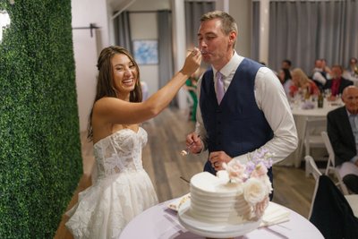 Mavericks House Cake Cutting