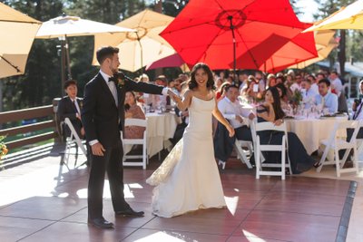 Sugar Bowl Resort Wedding First Dance