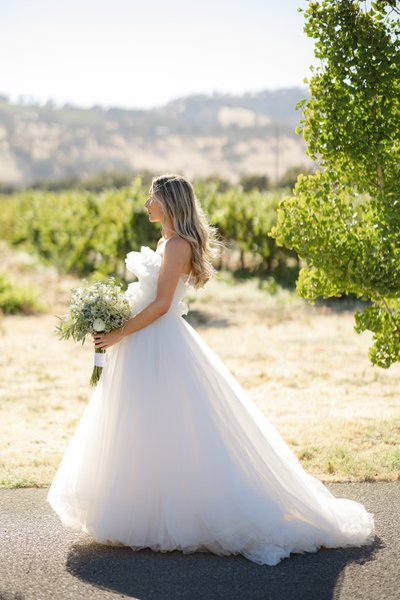 Suisun Valley Inn Bridal Portrait