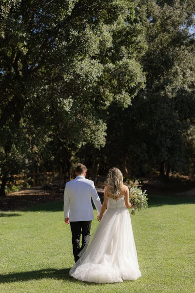 Suisun Valley Inn Summer Wedding Pic