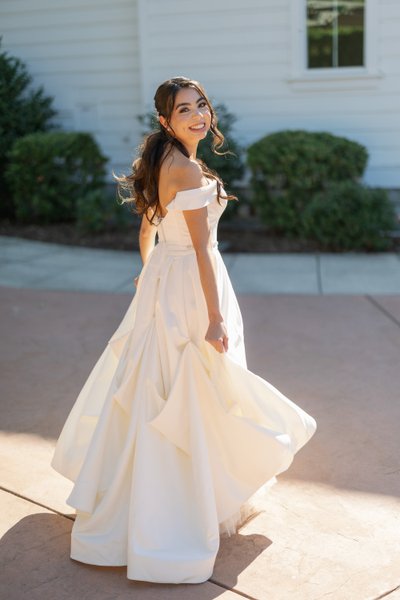 Old St. Mary’s Chapel Bridal Portrait