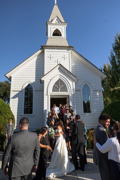 Old St. Mary’s Chapel Candid Wedding Picture 