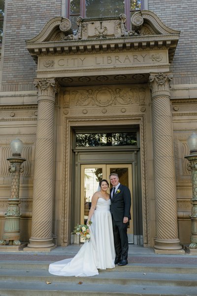 Tsakopoulos Library Galleria Photos