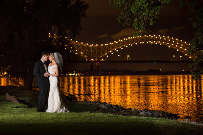 Memphis Bridge Wedding Photographer