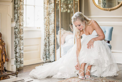 Memphis Wedding Photographer Cedar Hall Bride Shoes