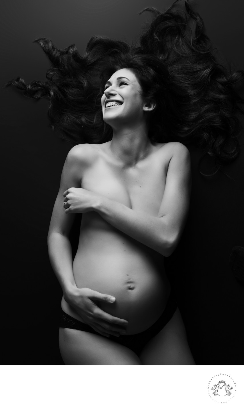 Black & White Maternity Studio Portraits