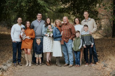 Extended Family Outdoor Photo Shoot