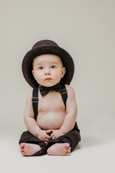 Baby in a Top Hat, Studio Photo Shoot