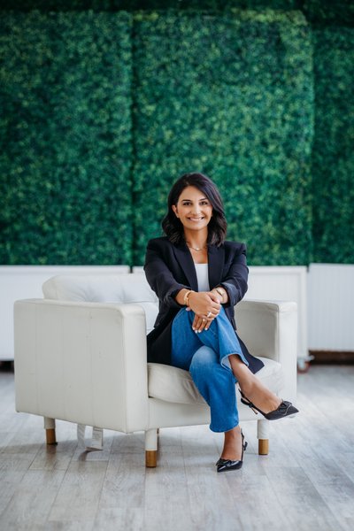 Entrepeneur Portrait Session in front of greenery