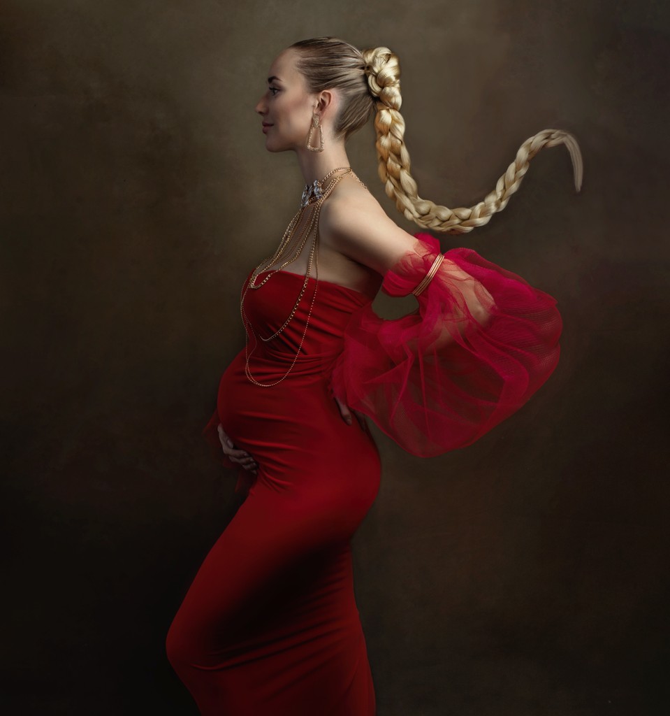 Maternity Amsterdam Battaglia Red Dress Long Hair