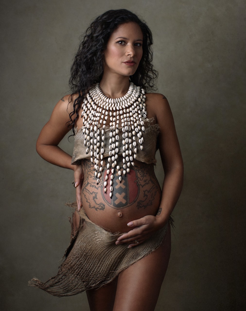 Top Maternity Portrait Photographer Amsterdam Battaglia