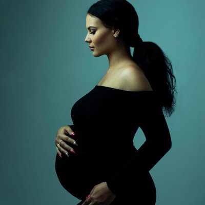 Top Maternity Photographer Portrait Amsterdam Battaglia