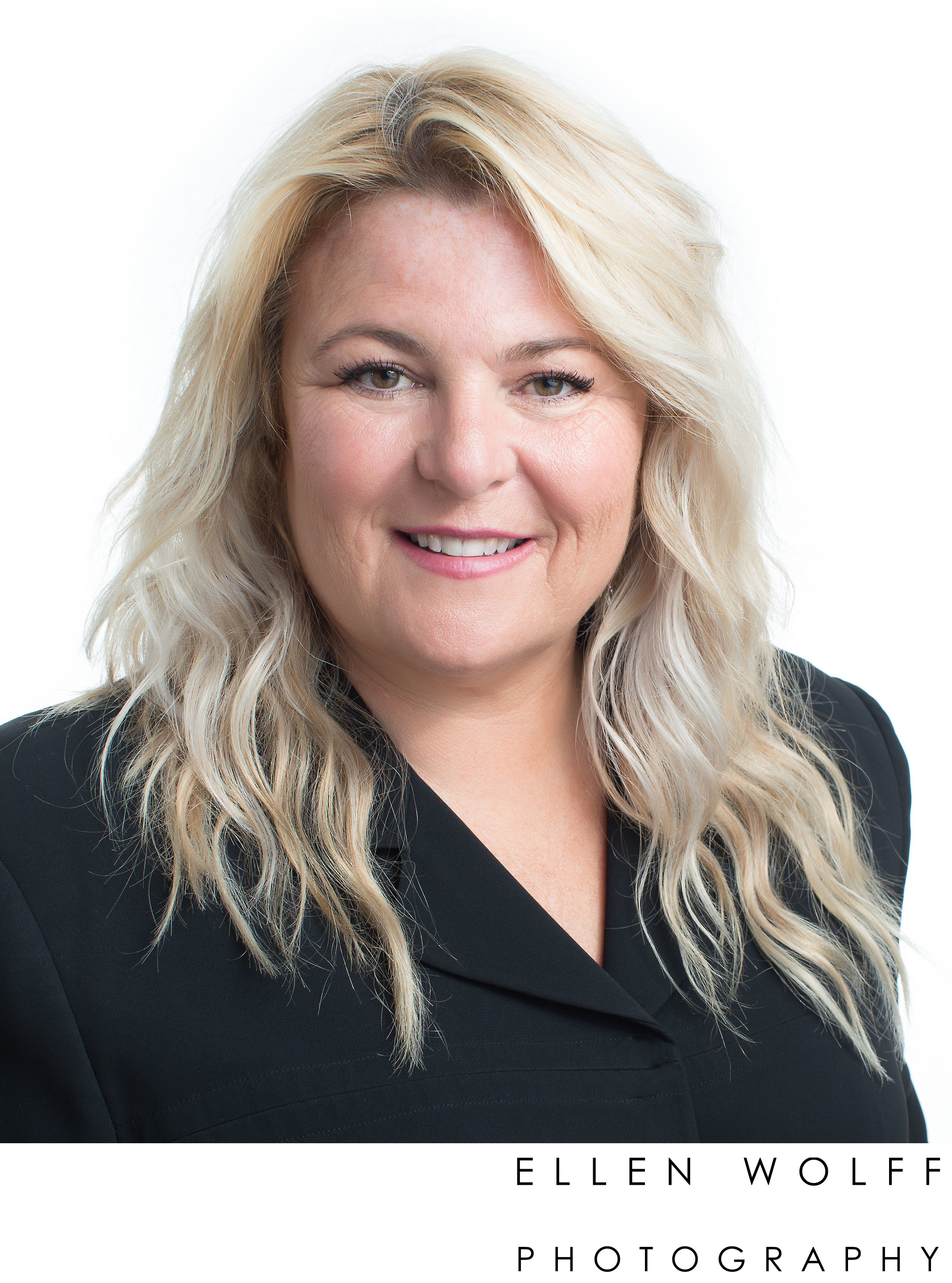 long island real estate broker headshot Ellen Wolff Photography