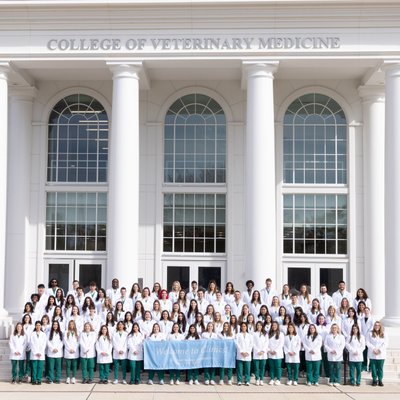 LIU Post College of Veterinary Medicine class of 2025 photo