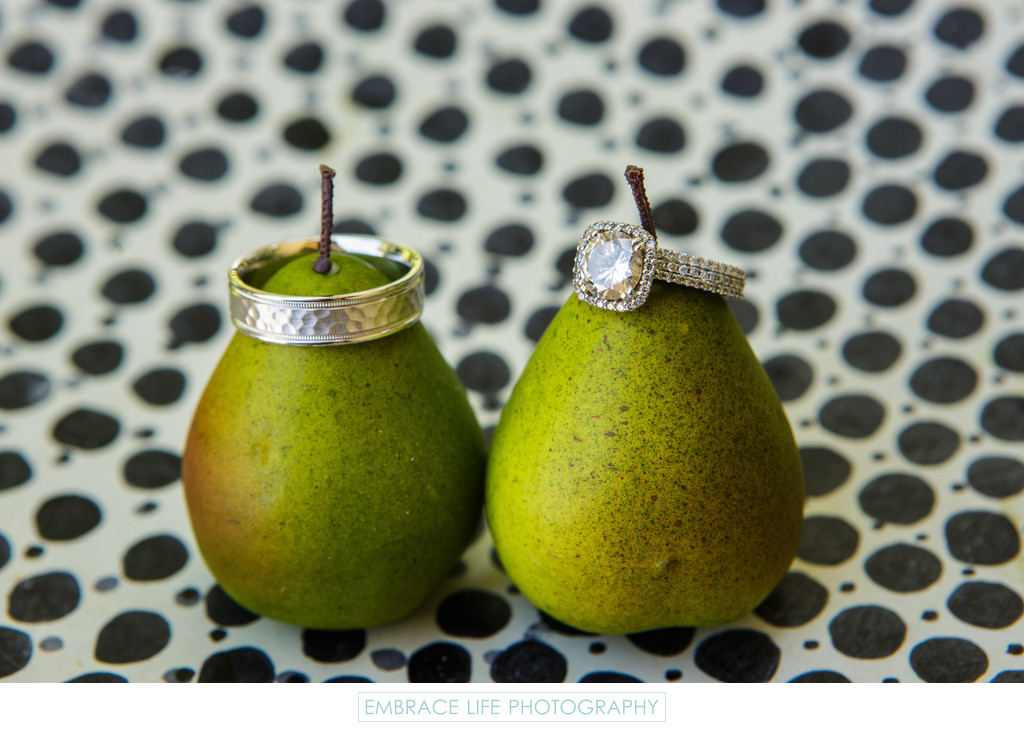 Creative Wedding Ring Photograph