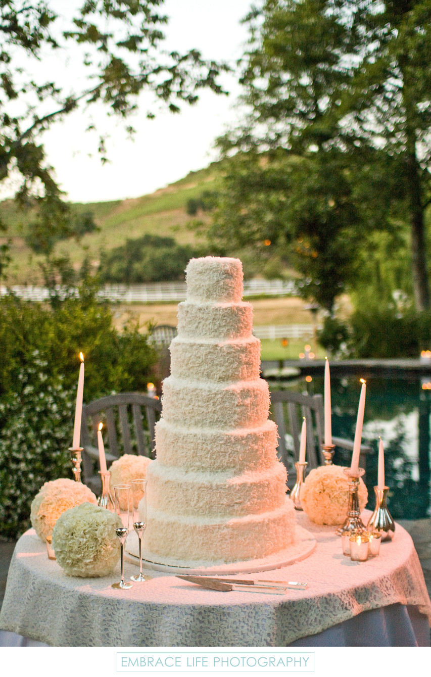 Malibu Wedding at Saddlerock Ranch - Cake Display