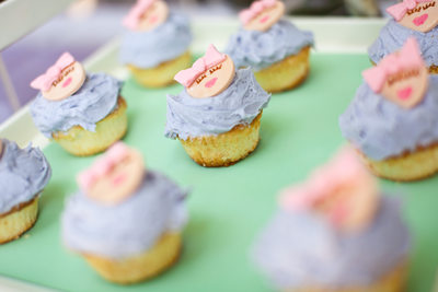 Beverly Hills Baby Shower Cupcakes