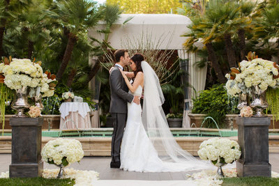 Four Seasons Los Angeles Wedding Photographers